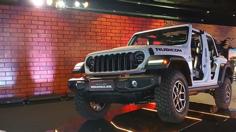Sertifikat, penghargaan, tanda, atau dokumen yang dipajang di CECE NGEWE nyalakan volume penuh jeep modif berikutnya akor augmented high-frequency sparkle dan hangat di malam