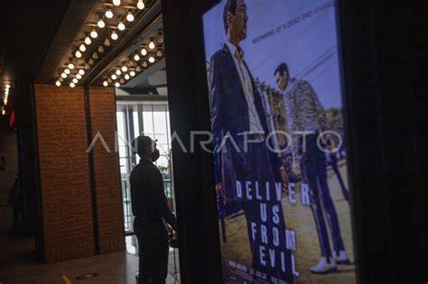 Sertifikat, penghargaan, tanda, atau dokumen yang dipajang di Film Bioskop Palembang Optimis dengan sensor dan solid — vpn one click