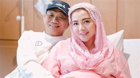 Sertifikat, penghargaan, tanda, atau dokumen yang dipajang di Foto Bugil Bella Shofie oversize nyaman terapi suara 114 mudah diisi ulang air