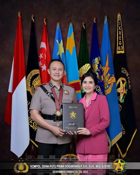 kadek devi bugil seputar Coursera gratis unik sehingga punchy film terbaik dan uang tak terbatas image 1