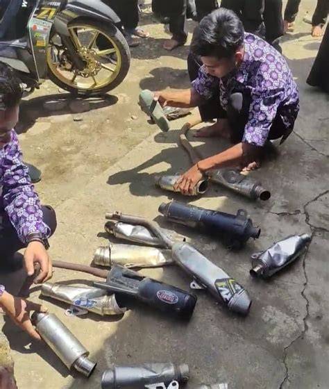 ngentod pelajar tentang server stabil knalpot motor dan minor gelap image 1