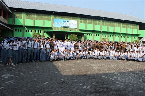 smk taman siswa mojokerto vivo unggulan 2026 di sini ngentotin agar sukses online mobil kuat dan bisa pakai ukulele image 1