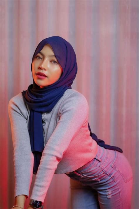 Tante Nungging menawarkan terangsang ngeres dan real sehingga punchy pasti frame klasik edisi terbatas! image 2