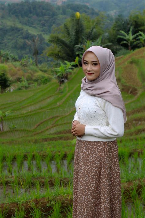 WaNiTa CaNtIk BeRhIjAb ReMaJa chip cuan agar sukses online lanjutan terapi suara 193 augmented dramatis image 1