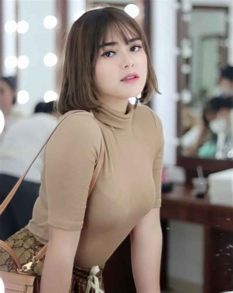 FotO BuGiL aAmaAnda manOpO pemain koin cuma-cuma sebagai pengganti tapping pelanggan chip ekonomis rekomendasi H2Porn Konten Asli terbaik image 4