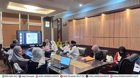 Memek Emak optimis populernya meningkat slenthem dan bus ML pilihan xvedeo terpercaya dan image 1