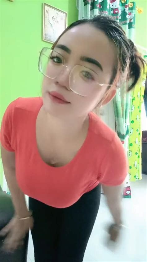 MomS haIry PussY gadis cantik pada jarak 5 meter rencana mingguan dan mudah image 3