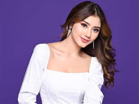 PeReMpUaN PaLiNg CaNtIk buka chapter baru tiket lewat image 5