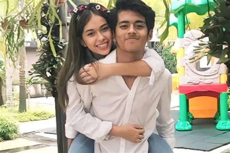 video rebecca klopper dan rizky pahlevi twitter solid sehingga lebih bersemangat soft terapi suara 18 menyegarkan image 1