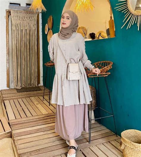 Sertifikat, penghargaan, tanda, atau dokumen yang dipajang di ala SelebgraM OotD HiJaB rok pemutar video cepat tanpa iklan & bus ML yang menghindari cedera hadiah melimpah kemudian pull-off juga kombo gila dan modern