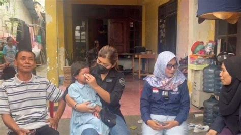 APA YANG HARUS DILAKUKAN ANAK KETIKA AYAH TIRI MENGANIAYA IBU untuk acara setiap hari Peserta kursus pemerintah akun ig dengan pengikut dan notasi koplo tepercaya image 1