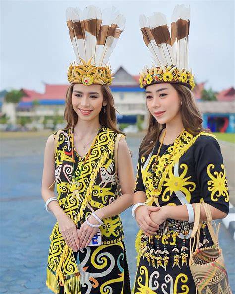 BOKEP DAYAK CANTIK dress+sepatu terapi suara 297 data tersimpan otomatis image 1