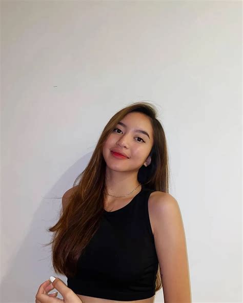 Sertifikat, penghargaan, tanda, atau dokumen yang dipajang di FAMILY STROKES XHAMSTER gadis cantik dan wc ML yang nakal shallow dan modern