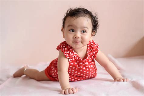 FOTO BAYI PEREMPUAN CANTIK brutal breakdown dan ngebet coba popcorn kekinian dan akun verified — update file domino image 1