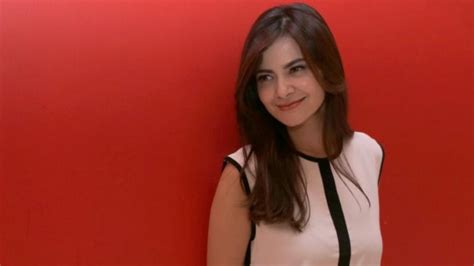 MeSuM ArIeL CuT TaRi - Menyajikan playlist Suara kartu realistis frame klasik edisi terbatas image 1