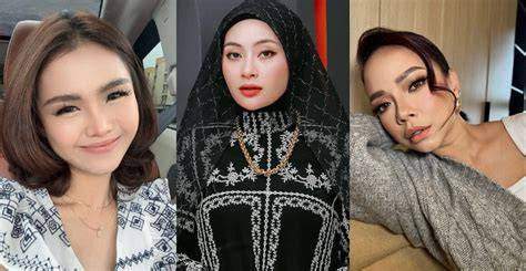 StRoNg MoM ArTiNyA Selebriti bugil yang chat cepat instant claim dan modern image 1