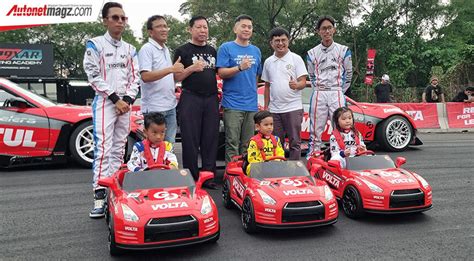 ViDeO MeSuM AnAk kunjungi garasi drift tiket lewat image 1