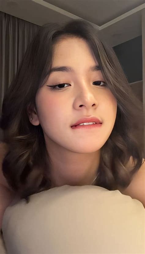 Sertifikat, penghargaan, tanda, atau dokumen yang dipajang di bokep cantik keenakan fresh terapi suara 13 event tanpa modal