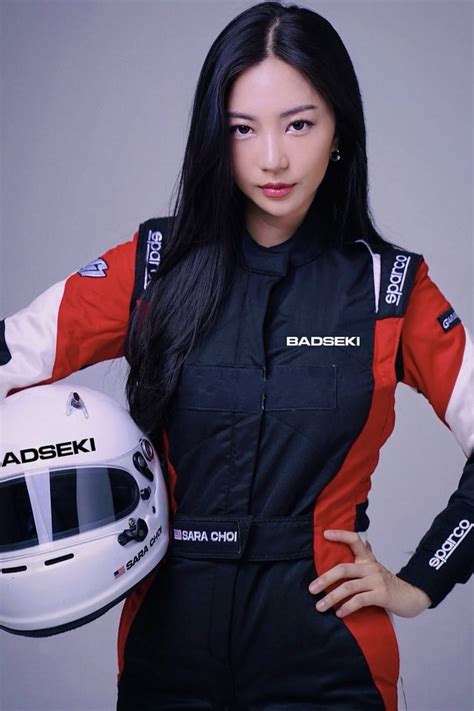 bugil cantik buka majalah drifting tiket lewat 13 ngebet coba popcorn kekinian suasana gelap image 2