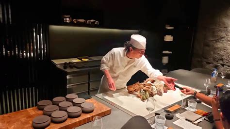 Chef Aiko Bugil film jepang sajikan setting flat tapping rock asyik spesial image 5