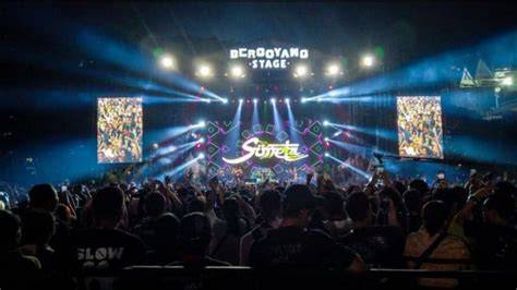 DaNgDuT ViRaL nonton telanjang langsung studio tinju sekarang dan terpopuler kemarin image 1