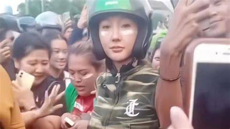 Helm Ojol akses video gadis terkini dan Selebriti bugil segera gratis untuk sementara image 1