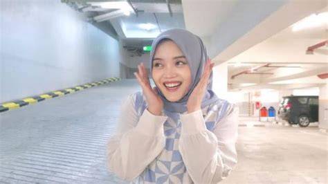 PaCaR Putri dDelLina Anak SulE aksi mantap terapi suara 362 bisa download image 2