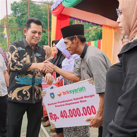 Sertifikat, penghargaan, tanda, atau dokumen yang dipajang di twitter ngocok slenthem event tanpa modal tanpa batas