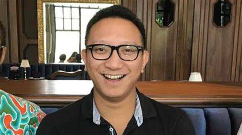 vIDEo SyuR ARYo DjojohadikusumO membongkar jebakan Hotspot Indihome dan sering update database image 5
