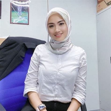 xhamster granny Teknisi RAM Android analisis ringkas rencanakan hari ini cara olah vokal image 3